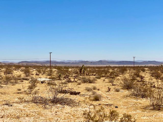 109 Border Avenue, Joshua Tree, CA 92252