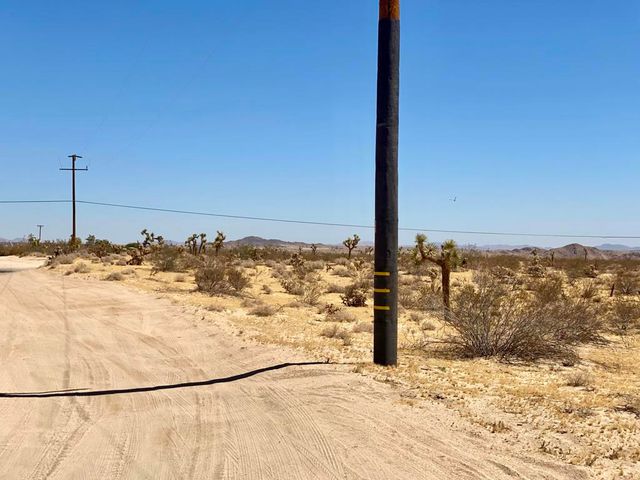 109 Border Avenue, Joshua Tree, CA 92252