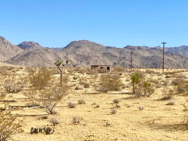 109 Border Avenue, Joshua Tree, CA 92252