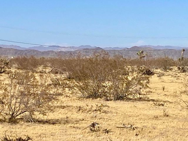 109 Border Avenue, Joshua Tree, CA 92252
