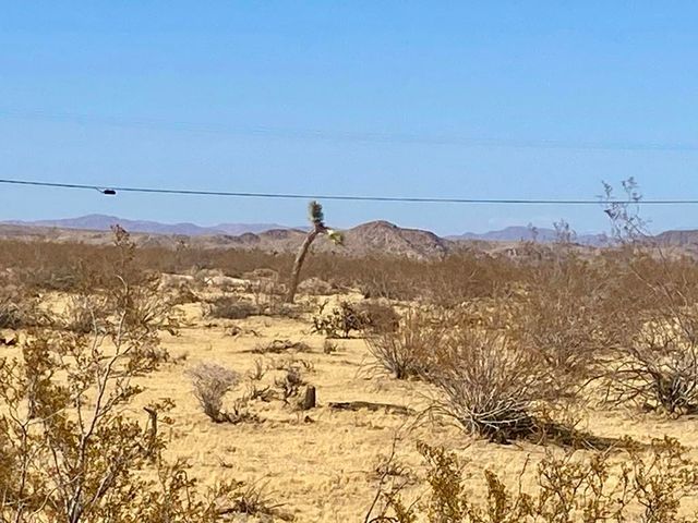 109 Border Avenue, Joshua Tree, CA 92252