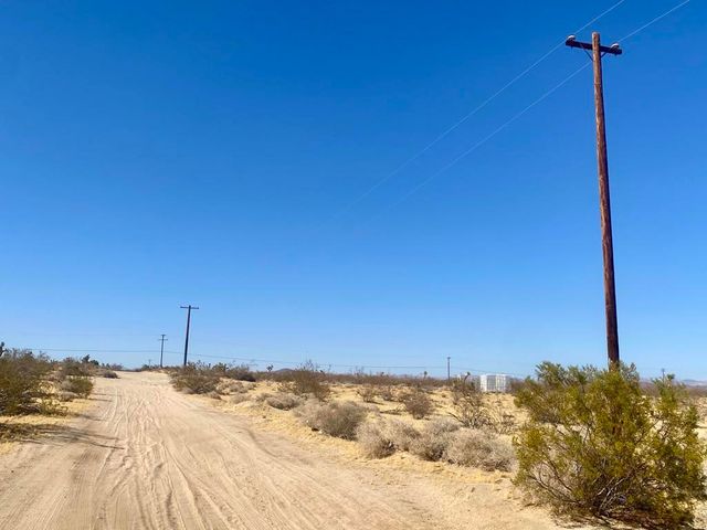 109 Border Avenue, Joshua Tree, CA 92252