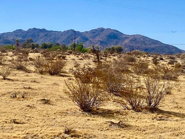 109 Border Avenue, Joshua Tree, CA 92252