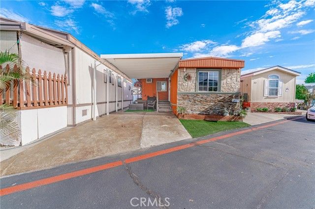 1850 W Orangethorpe 24, Fullerton, CA 92833