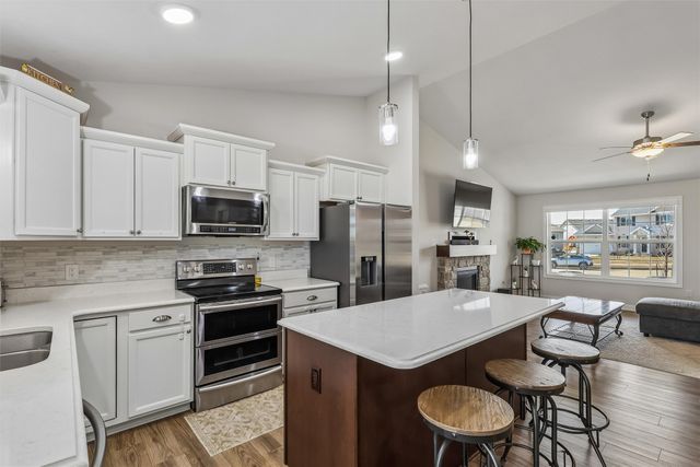 2425 SE Sawyer Pointe, Waukee, IA 50263