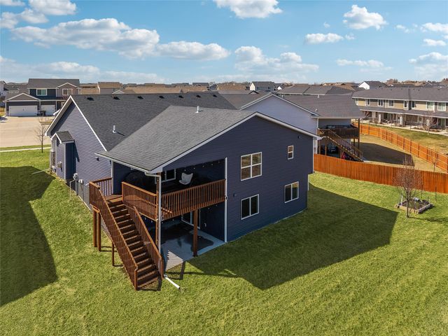 2425 SE Sawyer Pointe, Waukee, IA 50263