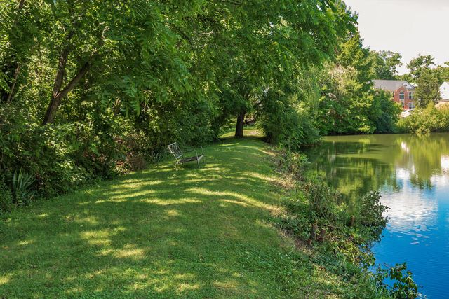 2021 Aristocrat Boulevard, Independence, KY 41051