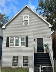 5636 S Carpenter Street, Chicago, IL 60621