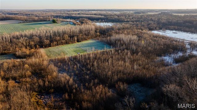 10000 Rieder Road, Lebanon, IL 62254