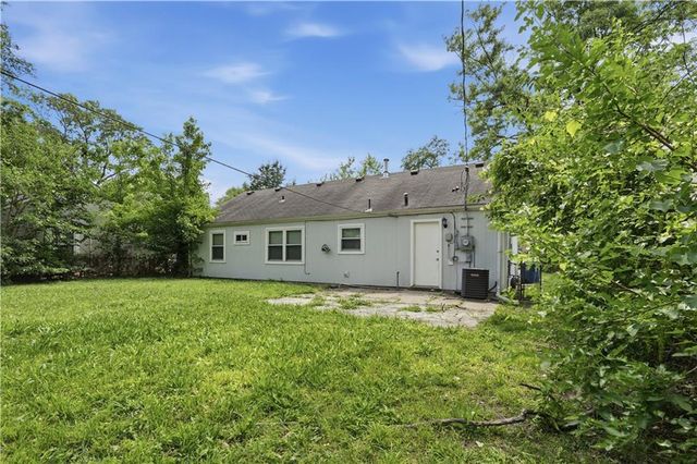 2706 W 79th Street, Prairie Village, KS 66208