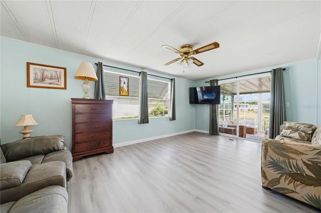 695 BUCCANEER BOULEVARD, Tavares, FL 32778