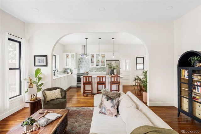 1727 Dahlia Street, Denver, CO 80220