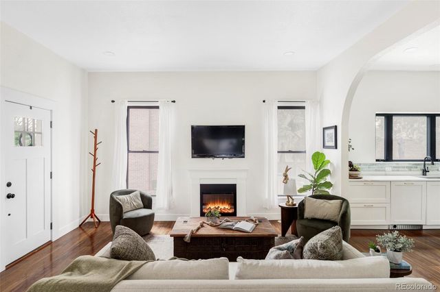 1727 Dahlia Street, Denver, CO 80220