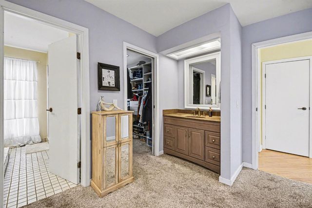 3237 South Cove Court, Deerfield Twp., OH 45039