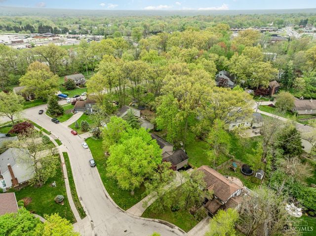 3237 South Cove Court, Deerfield Twp., OH 45039
