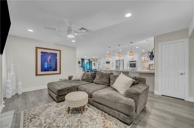 1413 Premier Court, Las Vegas, NV 89117