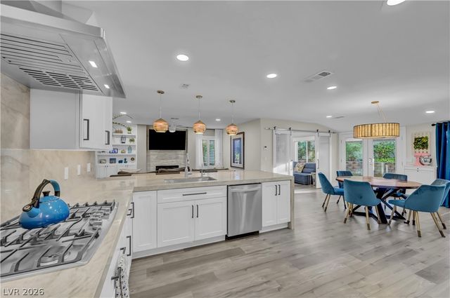 1413 Premier Court, Las Vegas, NV 89117