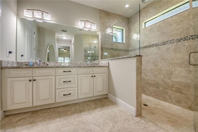 3619 SE 1st AVE, Cape Coral, FL 33904