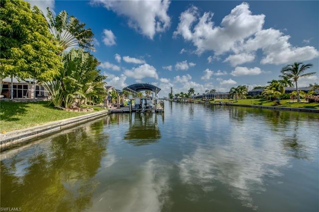 3619 SE 1st AVE, Cape Coral, FL 33904