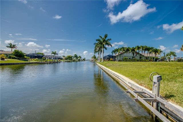 3619 SE 1st AVE, Cape Coral, FL 33904