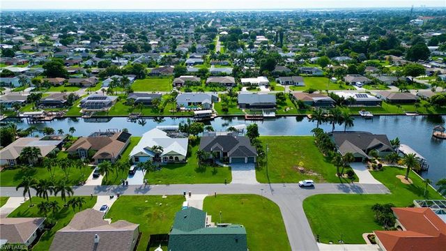 3619 SE 1st AVE, Cape Coral, FL 33904