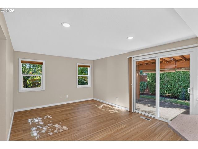 12533 Sw BEXLEY Ln, Portland, OR 97224