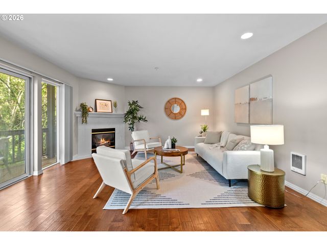 2709 Sw 2ND Ave 201, Portland, OR 97201