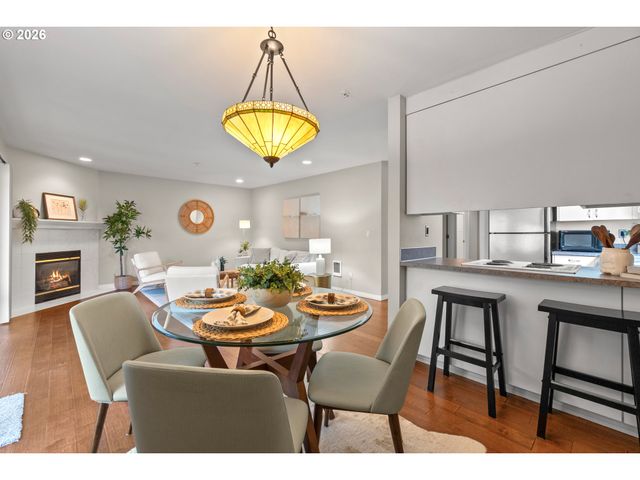 2709 Sw 2ND Ave 201, Portland, OR 97201