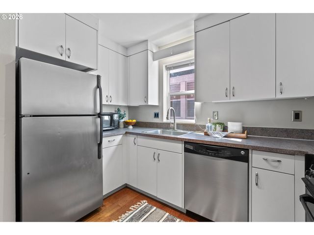 2709 Sw 2ND Ave 201, Portland, OR 97201