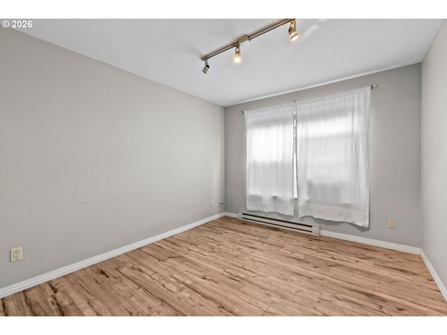 2709 Sw 2ND Ave 201, Portland, OR 97201