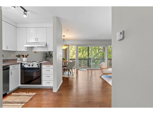 2709 Sw 2ND Ave 201, Portland, OR 97201