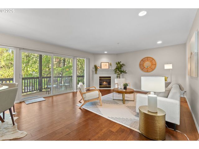 2709 Sw 2ND Ave 201, Portland, OR 97201