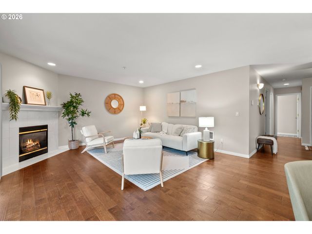 2709 Sw 2ND Ave 201, Portland, OR 97201