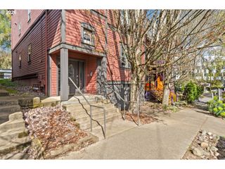 2709 Sw 2ND Ave 201, Portland, OR 97201