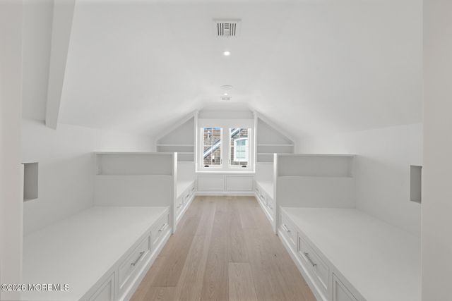 940 Barnegat Lane, Mantoloking, NJ 08738