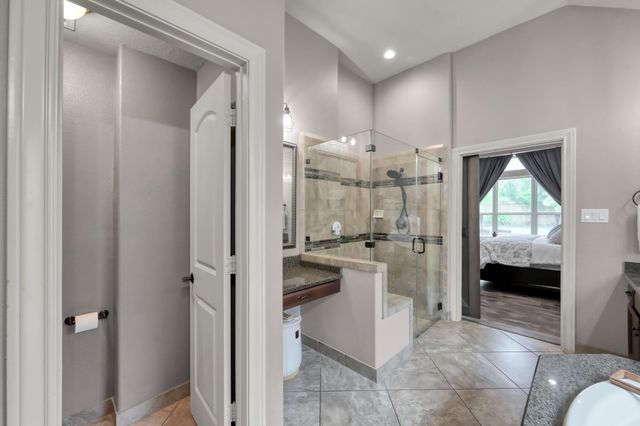 6 Twig Corner Court, The Woodlands, TX 77375