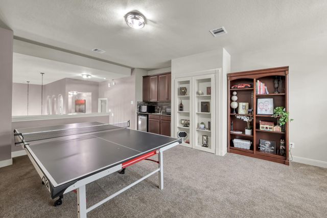 6 Twig Corner Court, The Woodlands, TX 77375