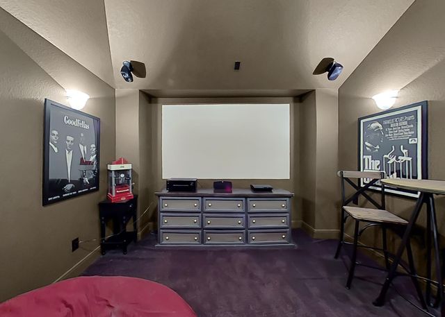 6 Twig Corner Court, The Woodlands, TX 77375