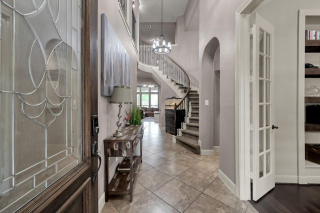 6 Twig Corner Court, The Woodlands, TX 77375