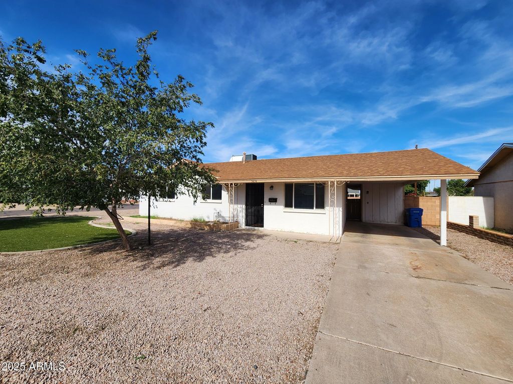 3636 W ECHO Lane, Phoenix, AZ 85051