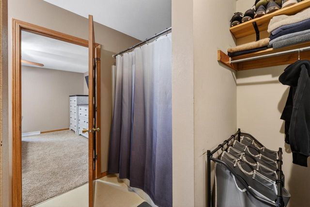 310 W Clover Lane, Cottage Grove, WI 53527