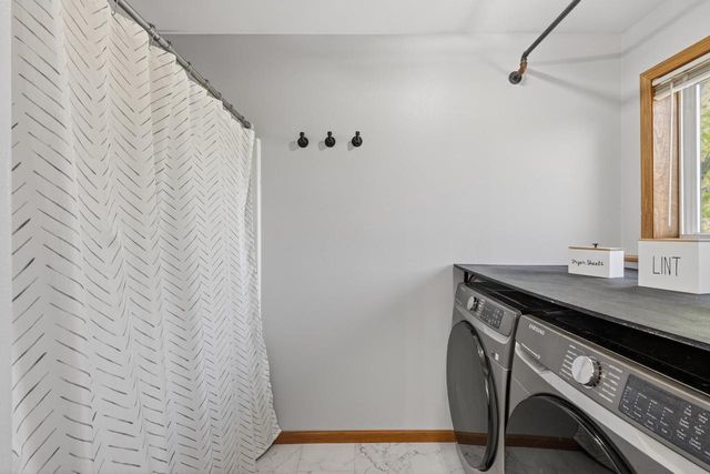 310 W Clover Lane, Cottage Grove, WI 53527