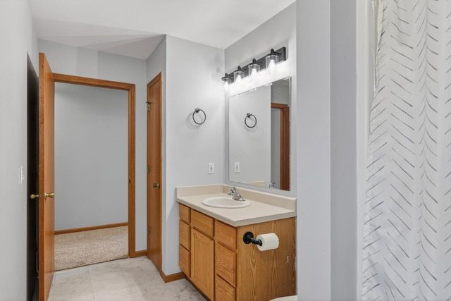 310 W Clover Lane, Cottage Grove, WI 53527