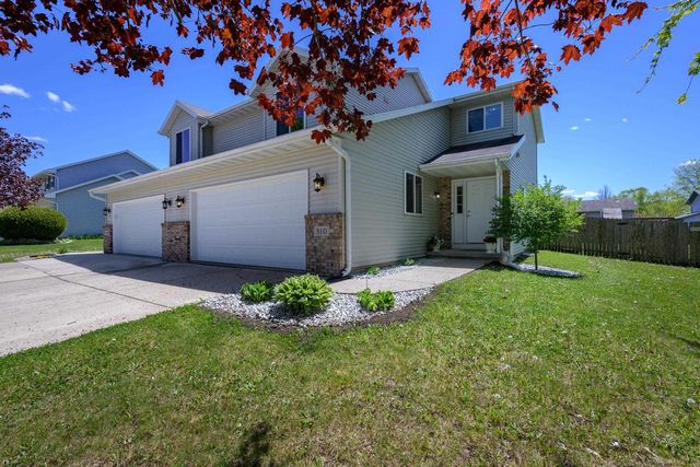 310 W Clover Lane, Cottage Grove, WI 53527