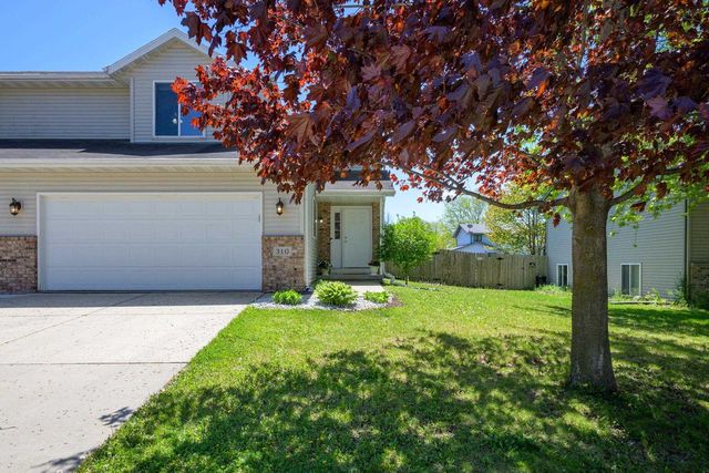 310 W Clover Lane, Cottage Grove, WI 53527