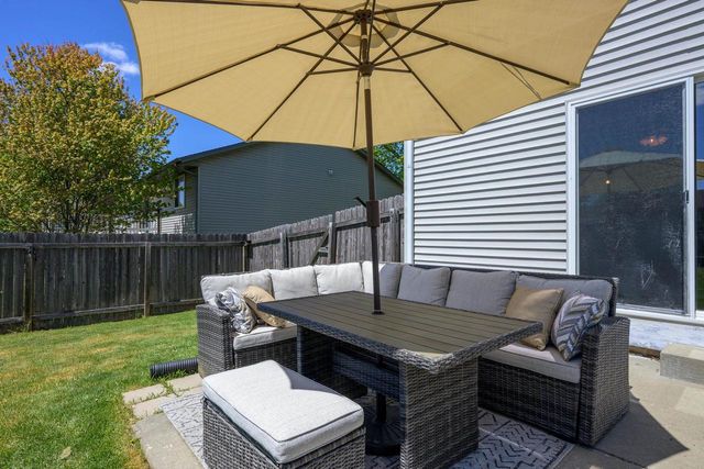 310 W Clover Lane, Cottage Grove, WI 53527