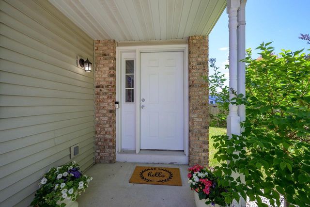 310 W Clover Lane, Cottage Grove, WI 53527