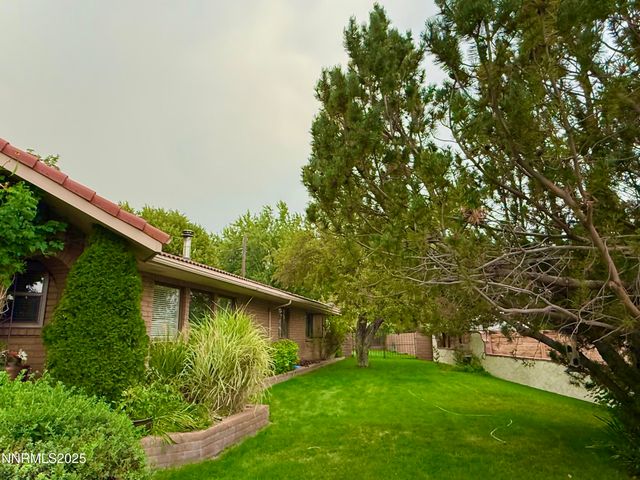 1616 Belarra Drive, Minden, NV 89423