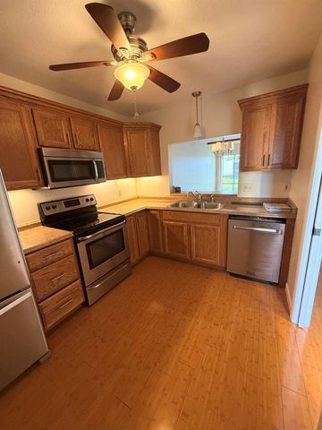 2050 Oleander Boulevard 6-202, Fort Pierce, FL 34950