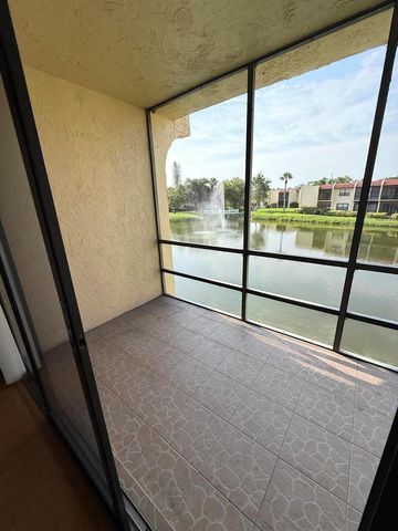 2050 Oleander Boulevard 6-202, Fort Pierce, FL 34950